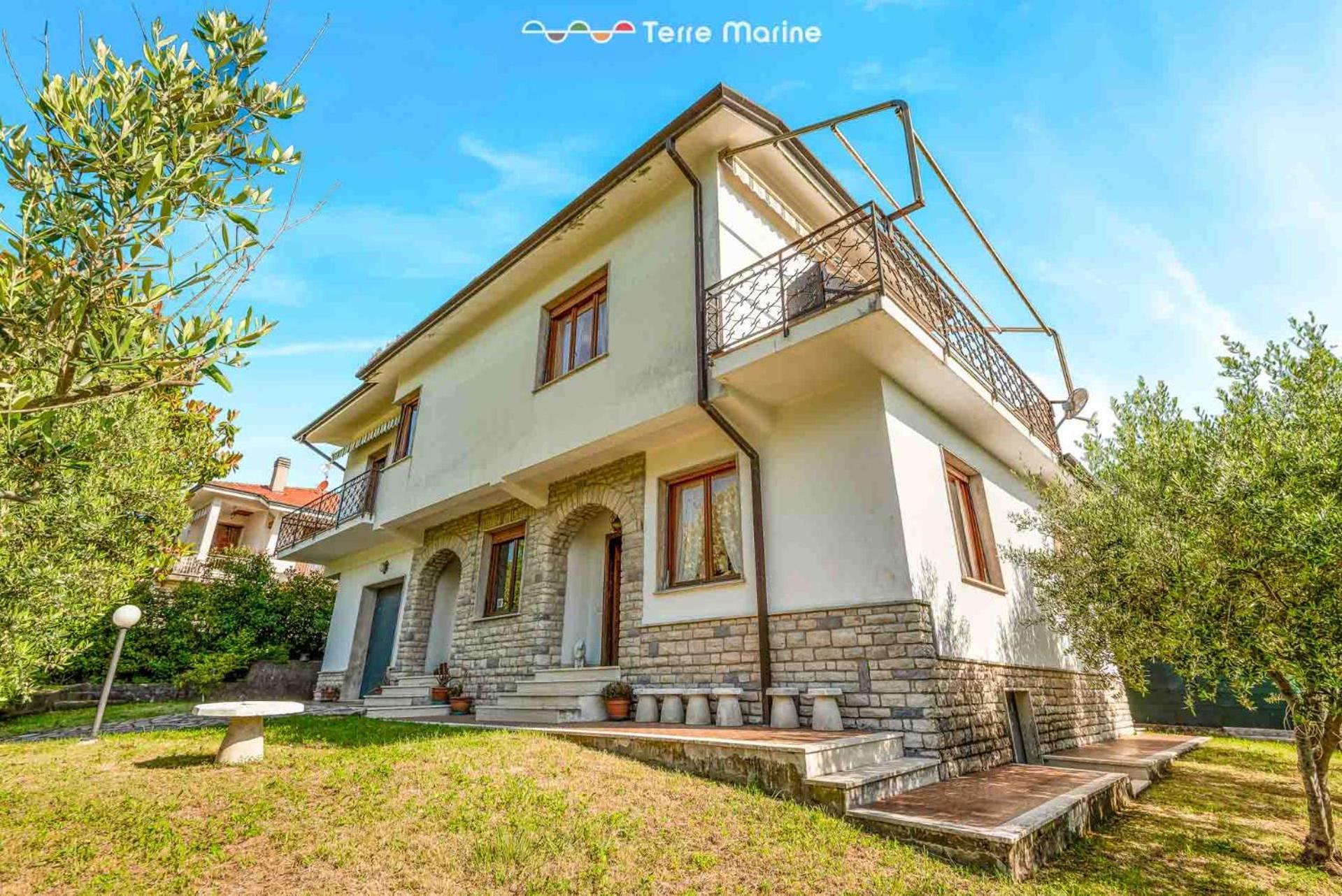 Villa Pina Рикко-дель-Гольфо-ди-Специя Экстерьер фото